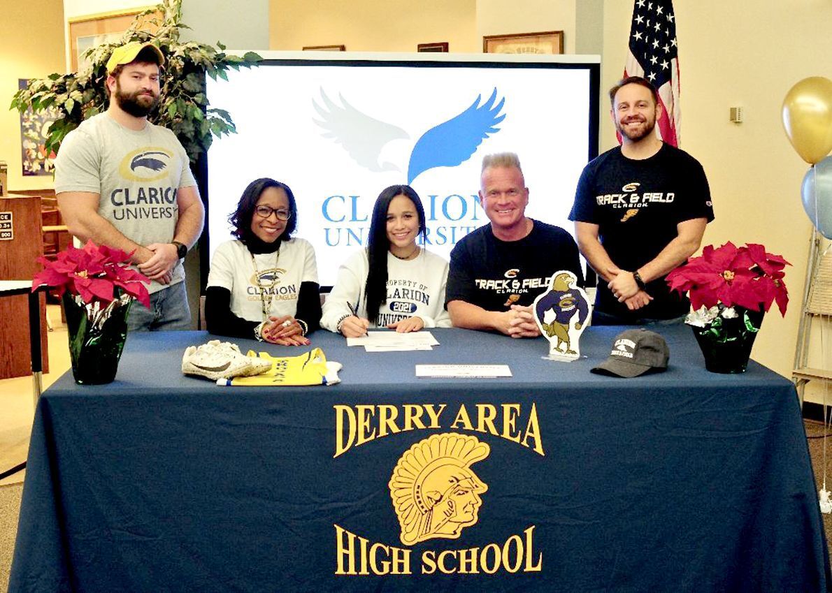 DA’s Leah Perry signs with Clarion